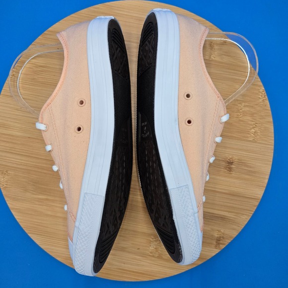 Converse All Star Lightweight Low Top Sneakers Peach Canvas Shoes Womens 8.5 NEW - Picture 5 of 9